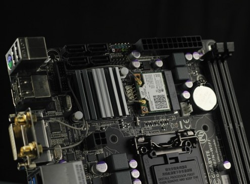 AMD Polaris: AMD  Debuts In Zotac's ZBox Magnus ERX480 Mini PC [Video]
