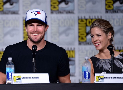 'Arrow' Season 5 Rumors & Spoilers: 'Olicity' not happening in Season 5; Berlanti speaks up on the absence of the 'Suicide Squad' in the Arrow-verse. [VIDEO]