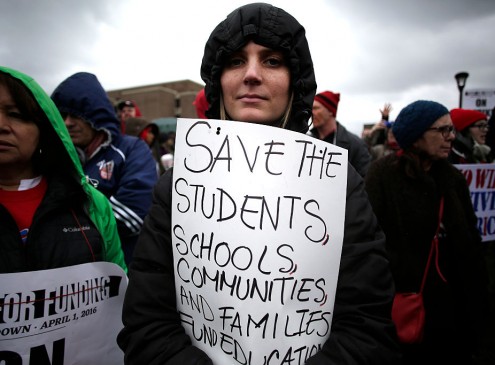 Chicago State Universities Decreasing Enrollment Of Freshmen Alarms Government