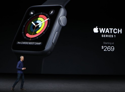 Apple Watch 2 Upgrades Water Resistance Featuring Open Water Swim, Pool Swim Workout Tracking: Branding Towards Premium Watches, Not Fitness Band