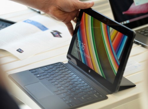 Dell Latitude 7285: First 2-in-1 Laptop With Wireless Charging; Technology On Mainstream Laptops Not Yet Ready [VIDEO]