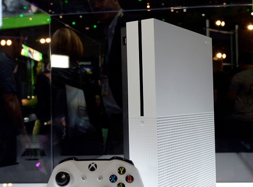 Xbox One S: What Makes It The Number One Console In Australia?