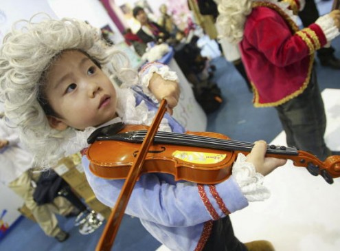 Learning Musical Instruments Can Boost you Brain Power, Research Suggests