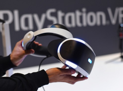 Sony Surprised By Upsurge Of PlayStation VR Sales; Sales Peak Almost At One Million Mark