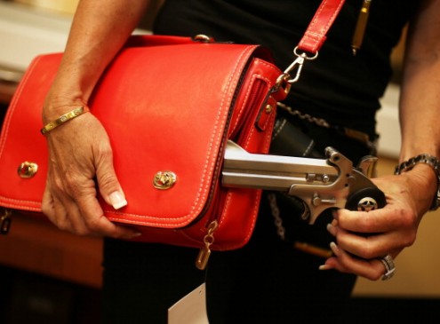 Ohio Lawmakers Approve Carrying of Concealed Weapons in College Campuses