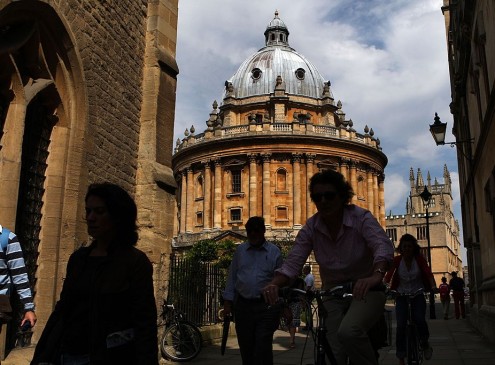 Oxford University Urges Colleges To Be Gender Neutral
