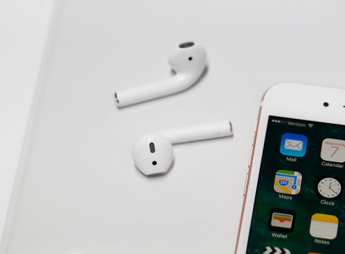 Apple AirPods Alternatives: Here Are The Best Bluetooth Earphones That Don't Have Apple In It