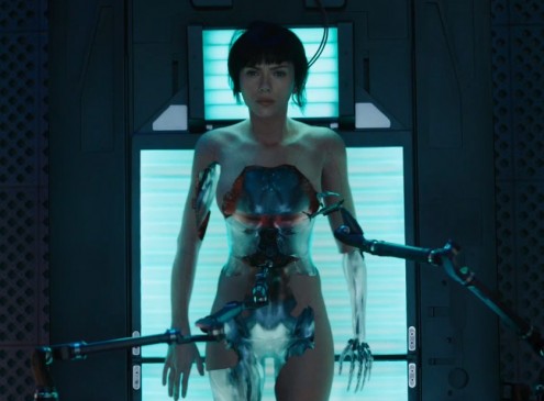 ‘Ghost In The Shell' News: Raw Scarlett Johansson In Her Breakout Performance; Anime Movie Makes A Brief Comeback In US Theaters [SPOILER]