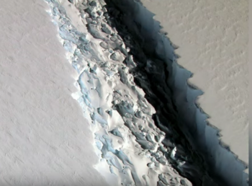 Researchers Evacuate Antarctica; Crack Grew 17 Miles in 2 Months [Video]