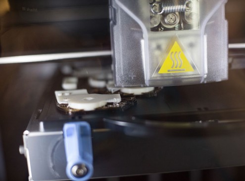 Dimitri: Cornell University's Student Startup DIY 3D Printer [VIDEO]