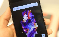 OnePlus 5 Smartphone Updating To OxygenOS 4.5.2 