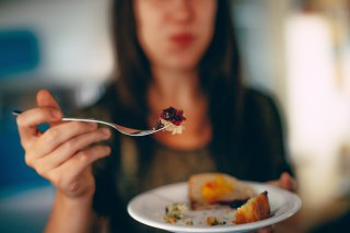 How to Be More Mindful When You Eat
