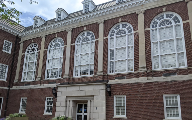 University of Kentucky Board Dissolves Century-Old University Senate; Faculty Voices Dissent