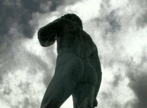 Is Michelangelo’s David Sculpture on Verge of Collapsing?